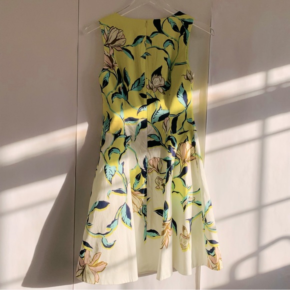 Karen Millen Fit and flare sleeveless Floral Print Dress multi yellow - Picture 7 of 13